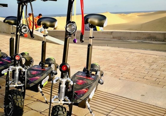 Gran Canaria night tour on e-scooter.jpg