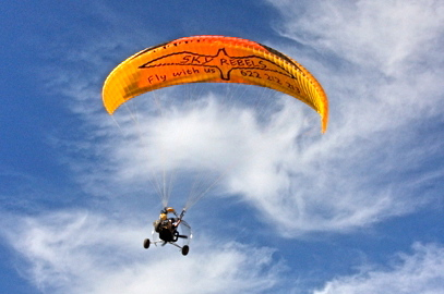 Paratrike in the Gran Canaria sky