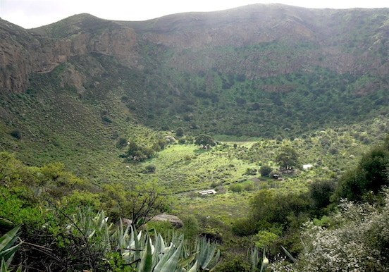 Caldera de Bandama volcan and wine hiking tour.jpg