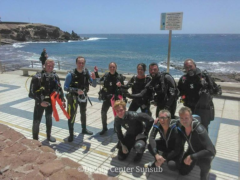 gearing up for a dive.jpg