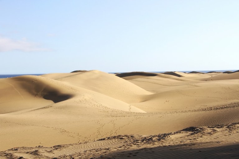 Maspalomas sand dunes view from helicopter.jpg