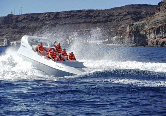 Gran Canaria jet boat.jpg