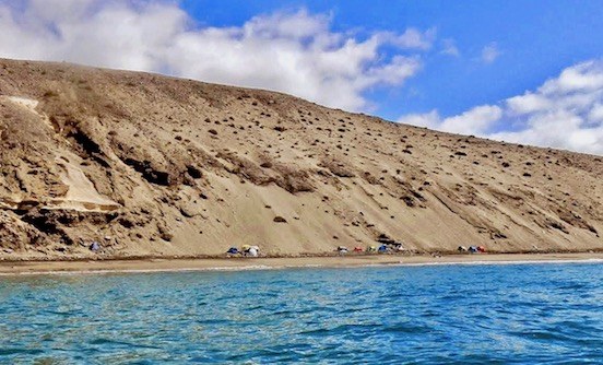 Kayak to remote beaches of Gran Canaria.jpg