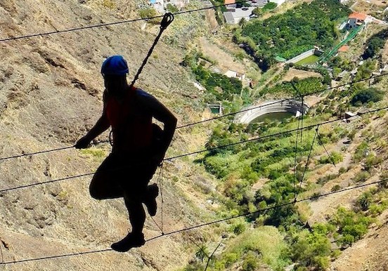 Walk on steel wire Via ferrata Gran Canaria.jpg