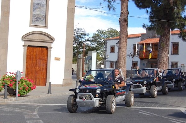 Drive a cabrio and visit villages of Gran Canaria.JPG