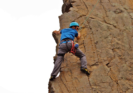 climbing steep rocks in La Palma