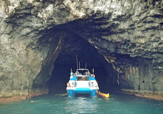 Fancy II catamaran trip in La Palma sea cave