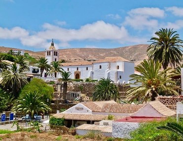 Guided Day Trip to Fuerteventura (from Lanzarote)