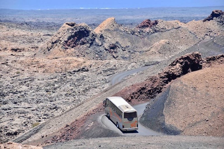 Timanfaya on bus tour.jpg