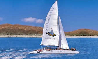 4h Catamaran Sailing - beaches of Papagayo - Gold (family)