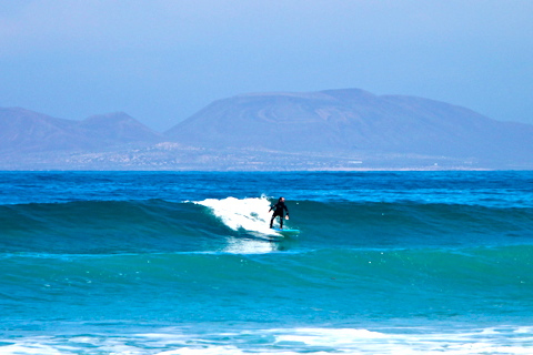 learn to surf in Lanzarote