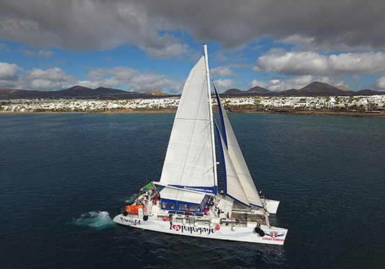 I love Papagayo sailboat