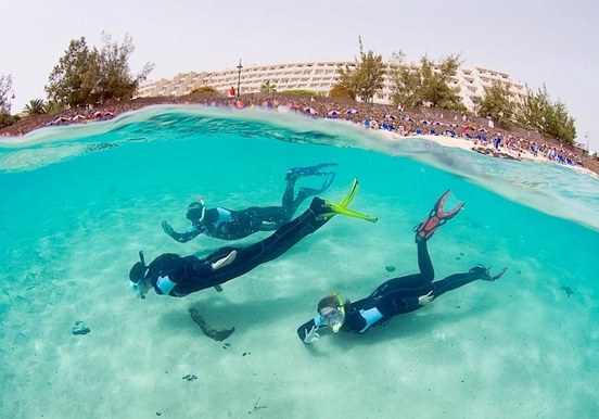Full Snorkelling rental pack Lanzarote.jpg