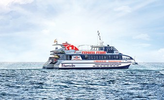Return Ferry with bus service to Fuerteventura