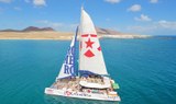 Catamaran sailing La Graciosa.jpg