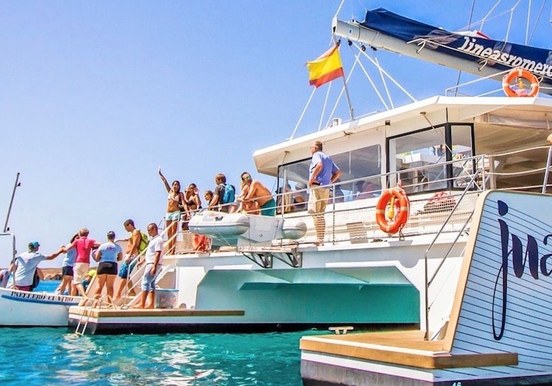 Graciosa island catamaran sailing.jpg