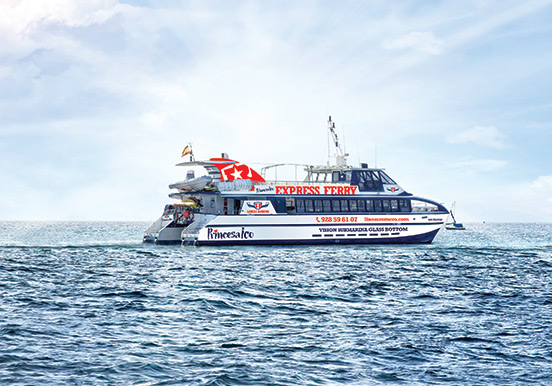 express ferry from Fuerteventura to Lanzarote