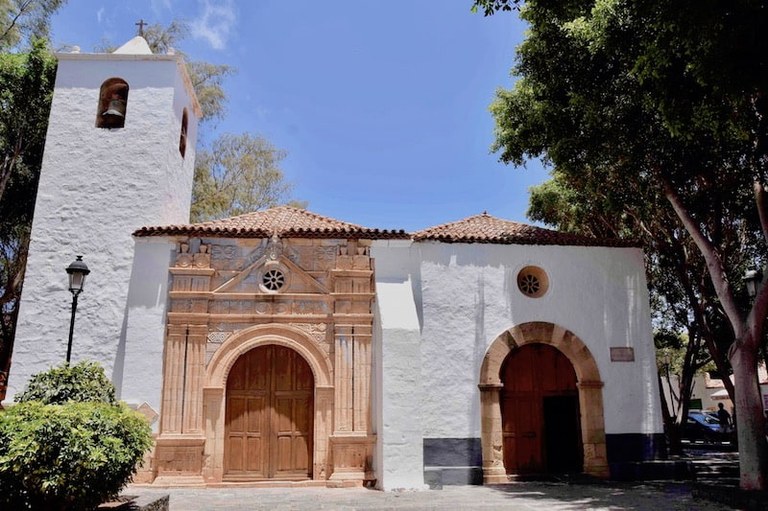 Pajara church Fuertventura.jpg