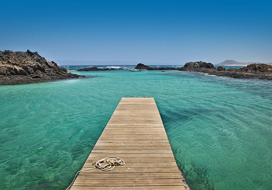 relax in Lobos Island