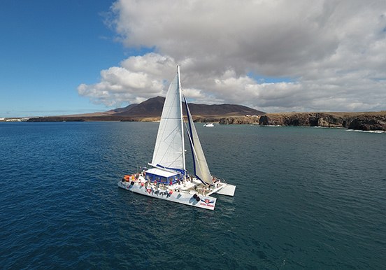 let's sail to Papagayo beach
