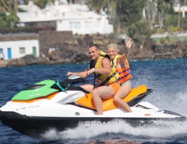 Jet ski
