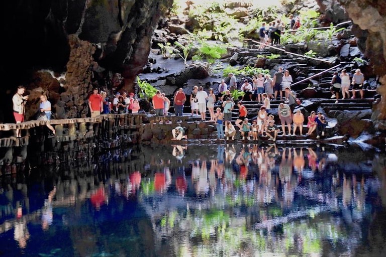 Lanzarote Jameos del Agua.jpg