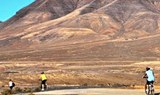 mountain bike tour through Lanzarote volcanic landscapes