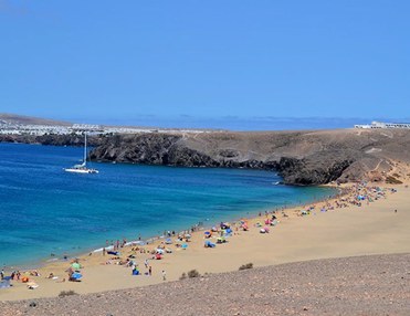 Adults-only 4h Catamaran Sailing - beaches of Papagayo (Platinum)