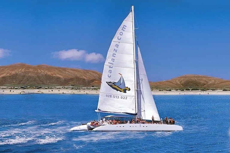 1003819_556091547781635_1230132548_n (Copy).jpg