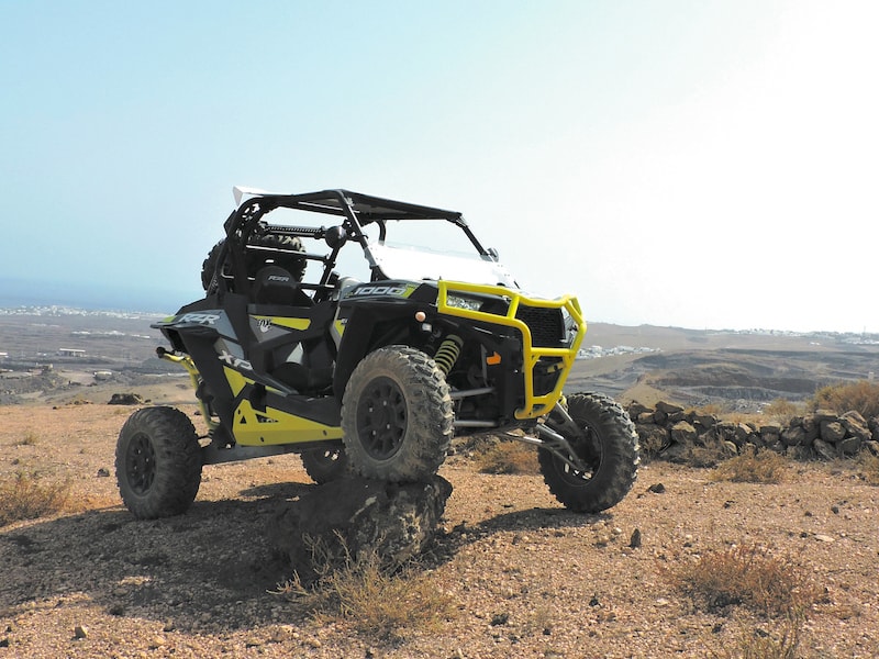 RZR Maverick Buggy Tour Lanzarote.jpg