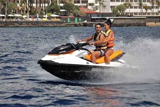 Lanzarote jetski.jpg