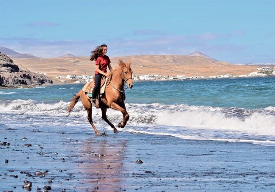 Horse riding Lanzarote beach tour.jpg