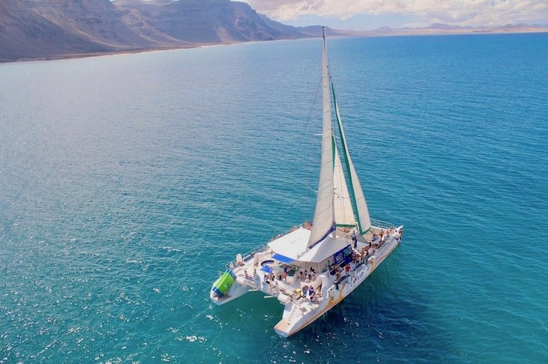 Sailing excursions in Lanzarote.jpg