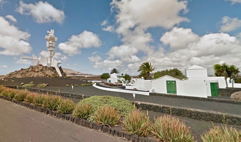 monumento campesino Lanzarote.jpg
