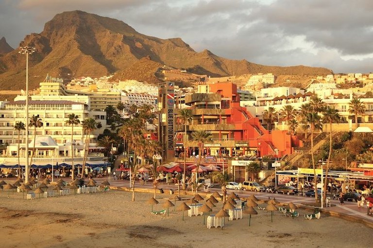 O-Playa Colon- Las Americas- Adeje-4.jpg