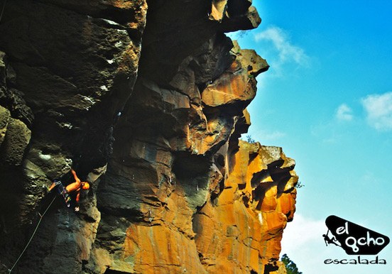 climbing the Tenerife rocks with El Ocho