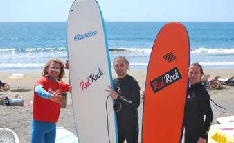 Learn Surfing on a Surf Safari