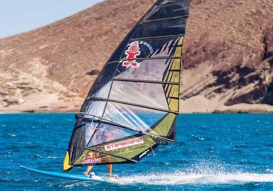 Windsurfing El Medano.jpg