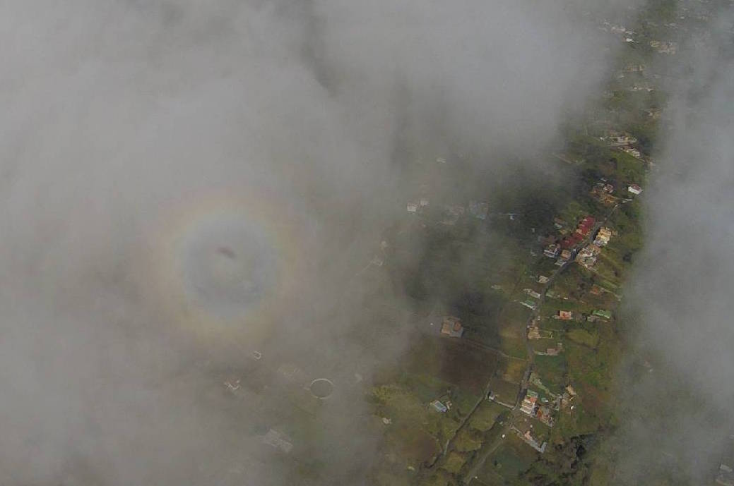 Fly above clouds, Garachico.jpg