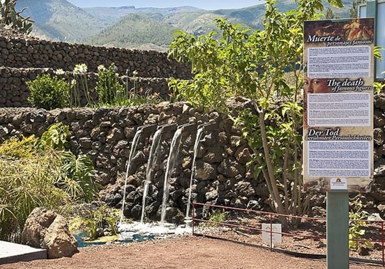 botanical garden at Pirámides de Güímar