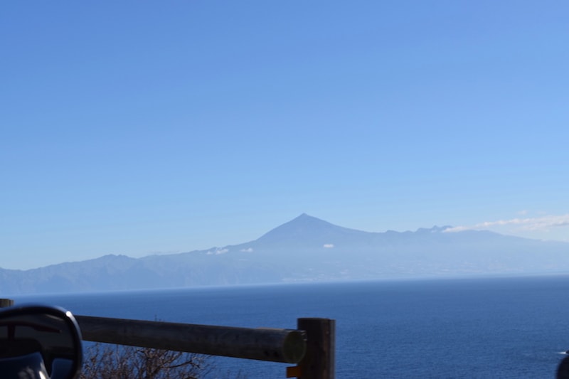 Teide view from La Gomera.JPG