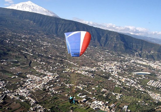 paragliding in Tenerife