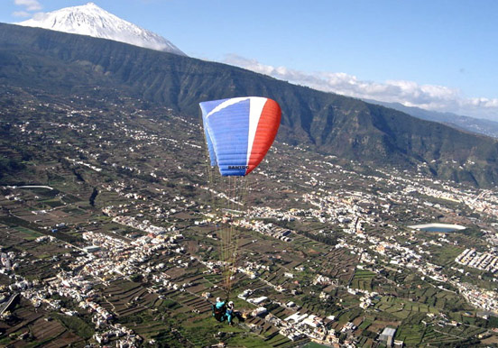 paragliding in Tenerife