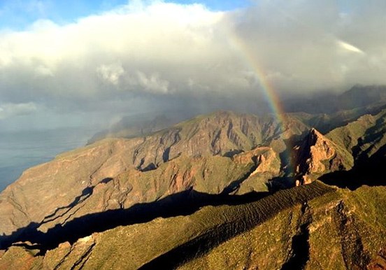 view of Los Gigantes via helicopter tour