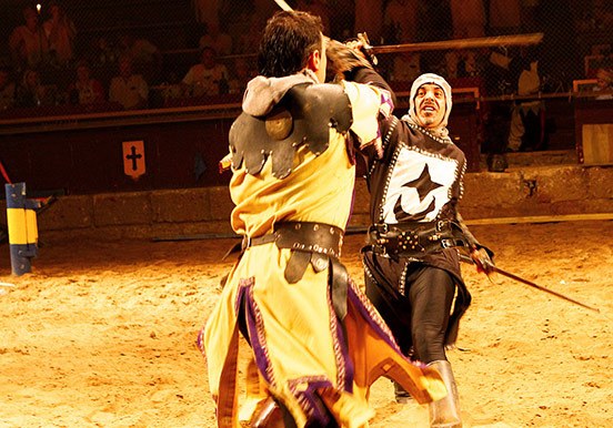 Medieval show at San Miguel Castle