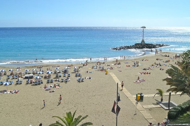 Playa de las Vistas- Los Cristianos- Tenerife-2 (Copy).jpg