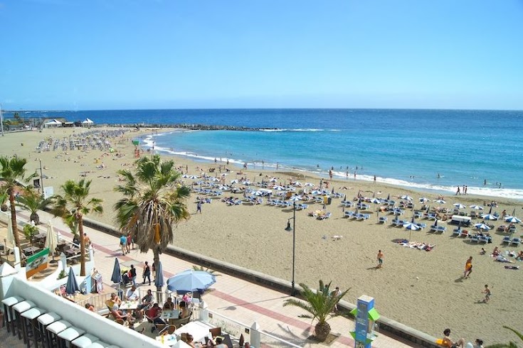 Playa de las Vistas- Los Cristianos- Tenerife-3 (Copy).jpg