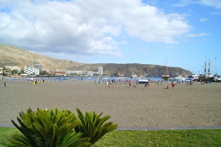 Playa de los Cristianos- Tenerife.-3 (Copy).jpg