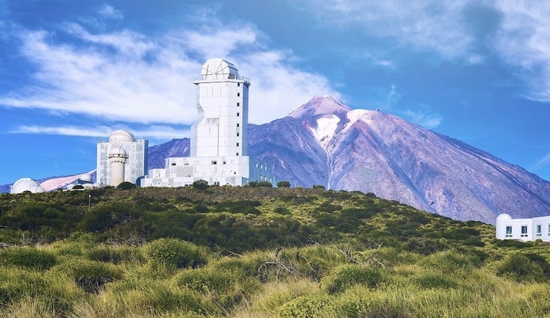 Teide Observatory station in Tenerife.jpg