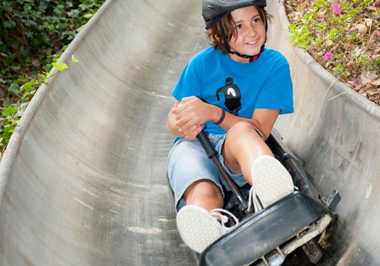jungle-crossing track driving at Jungle Park